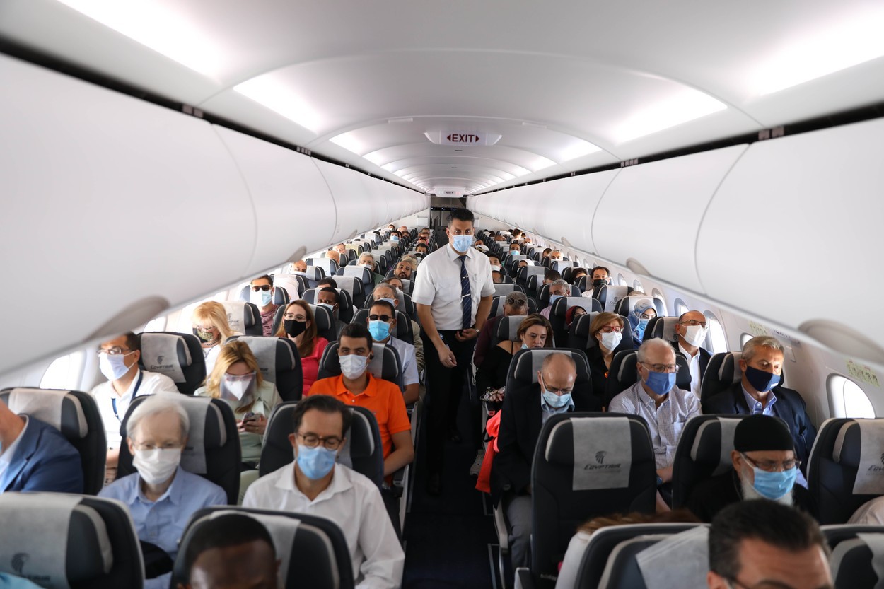 Doar 44 de cazuri de transmitere a Covid la bordul avioanelor dintr-un 1 miliard de călători