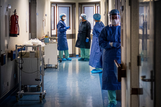 FOCAR de COVID19 la Spitalul Clujana. 12 angajați de la ATI s-au infectat
