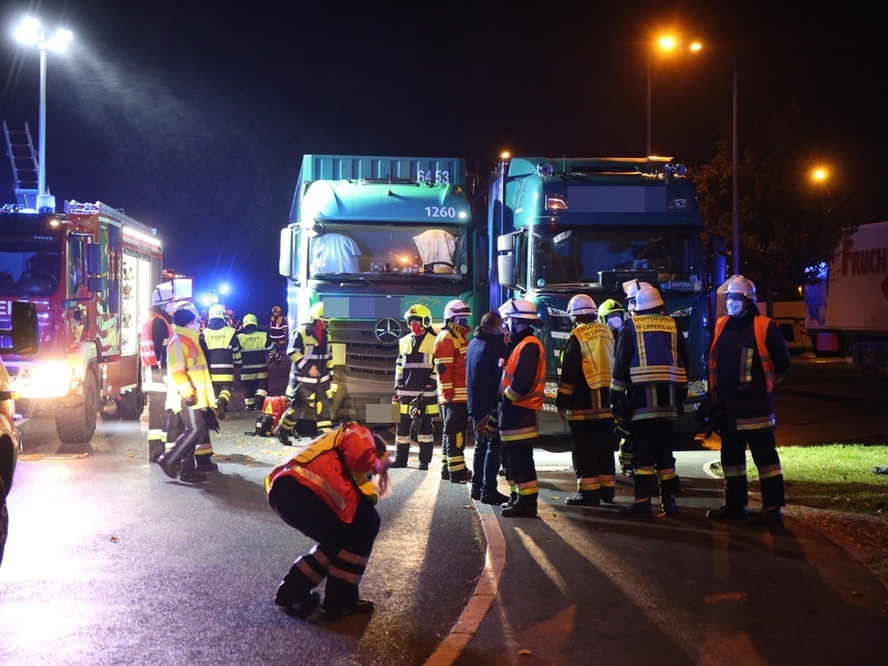 Accident cumplit. Un șofer român a fost strivit între două cabine de TIR, în Germania