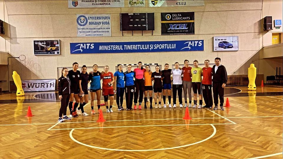 Handbalistele de la „U” Cluj au pierdut primul meci din noul sezon al Ligii Florilor