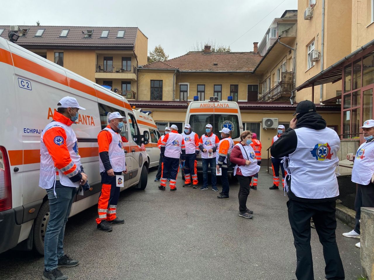Sindicatul Ambulanța Cluj, protest în plină pandemie: „Am primit spor de 7 lei”
