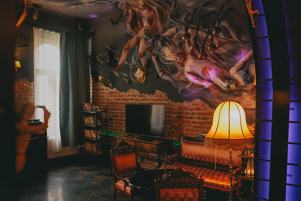 Cele mai spectaculoase apartamente din Cluj-Napoca. Design-uri unice, de la „horror” la vintage. GALERIE FOTO