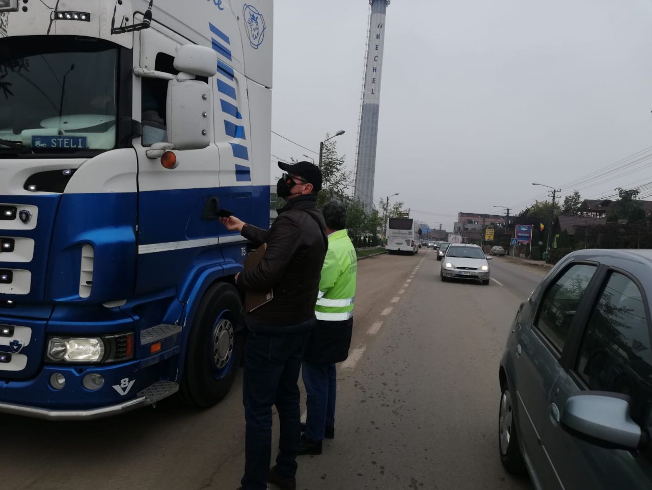 ITM Cluj, controale în trafic, la transportatorii de marfă. Amenzi de 12.000 de lei