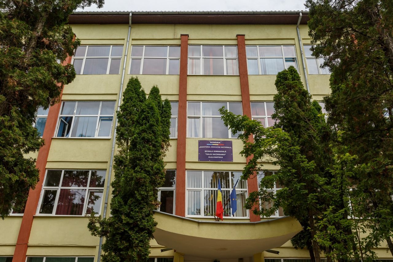 Se extinde o școală din Cluj-Napoca. Elevii continuă cursurile tot online. GALERIE FOTO