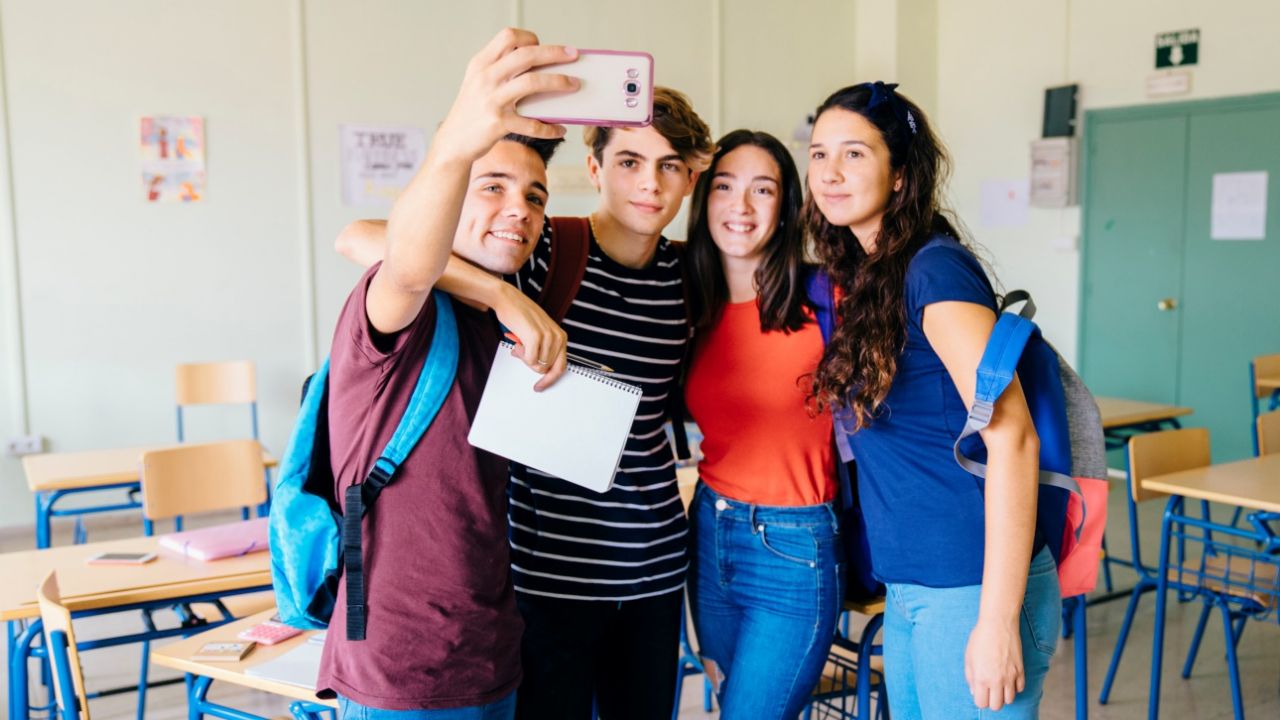 Evaluarea Națională, punct de cotitură în viața adolescenților. Câți elevi din Cluj își vor continua studiile?