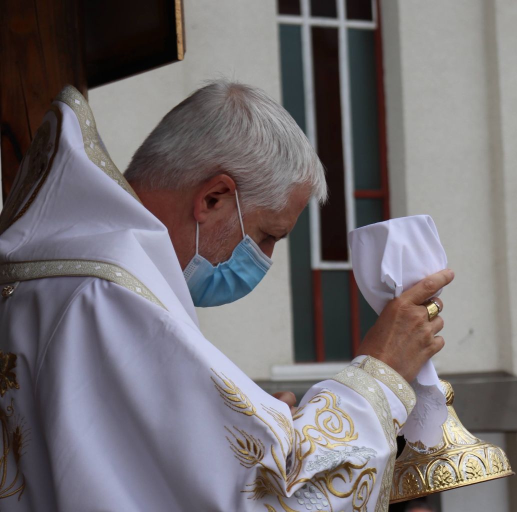 Episcopul greco-catolic de Cluj-Gherla a fost confirmat cu noul COVID-19! În ce stare se află