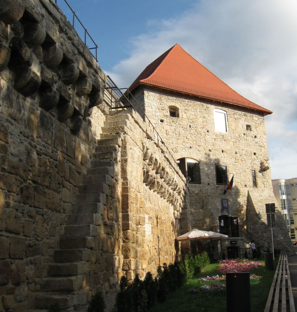 Bastionul Croitorilor, o adevărată comoară a Clujului, încărcată de istorie. Turnul datează de mai bine de 500 de ani