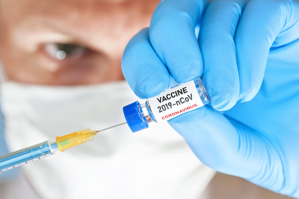 Etapa a treia de vaccinare anti-COVID19 ar putea începe în aprilie. Oricine se va putea vaccina