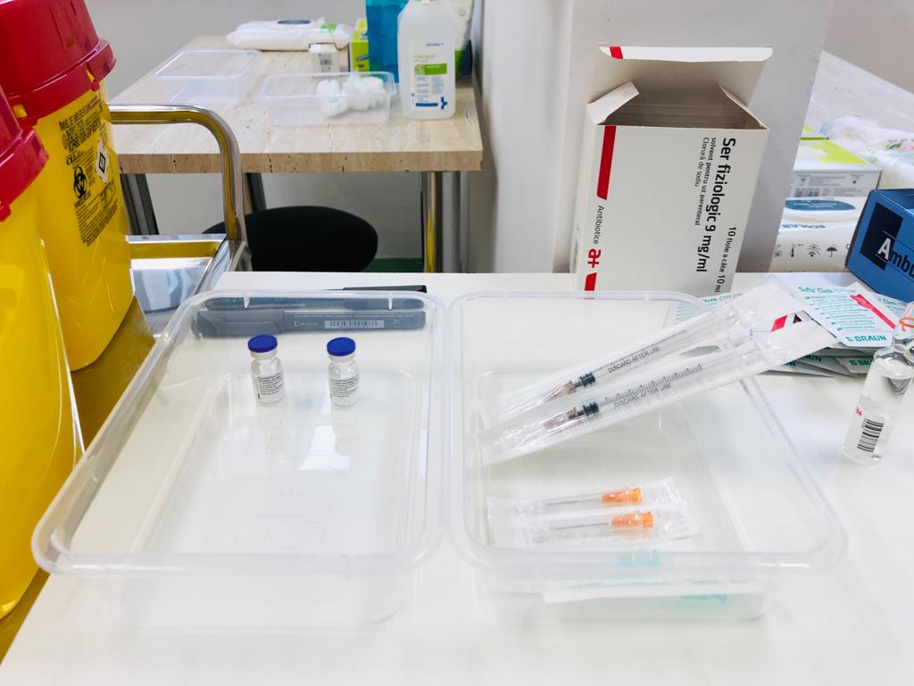 O nouă tranșă de vaccinuri va ajunge la Cluj. Câți clujeni s-au vaccinat deja?