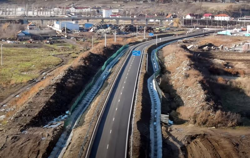 Lotul I din Autostrada Sebeș-Turda trece prin mijlocul unei GROPI DE GUNOI