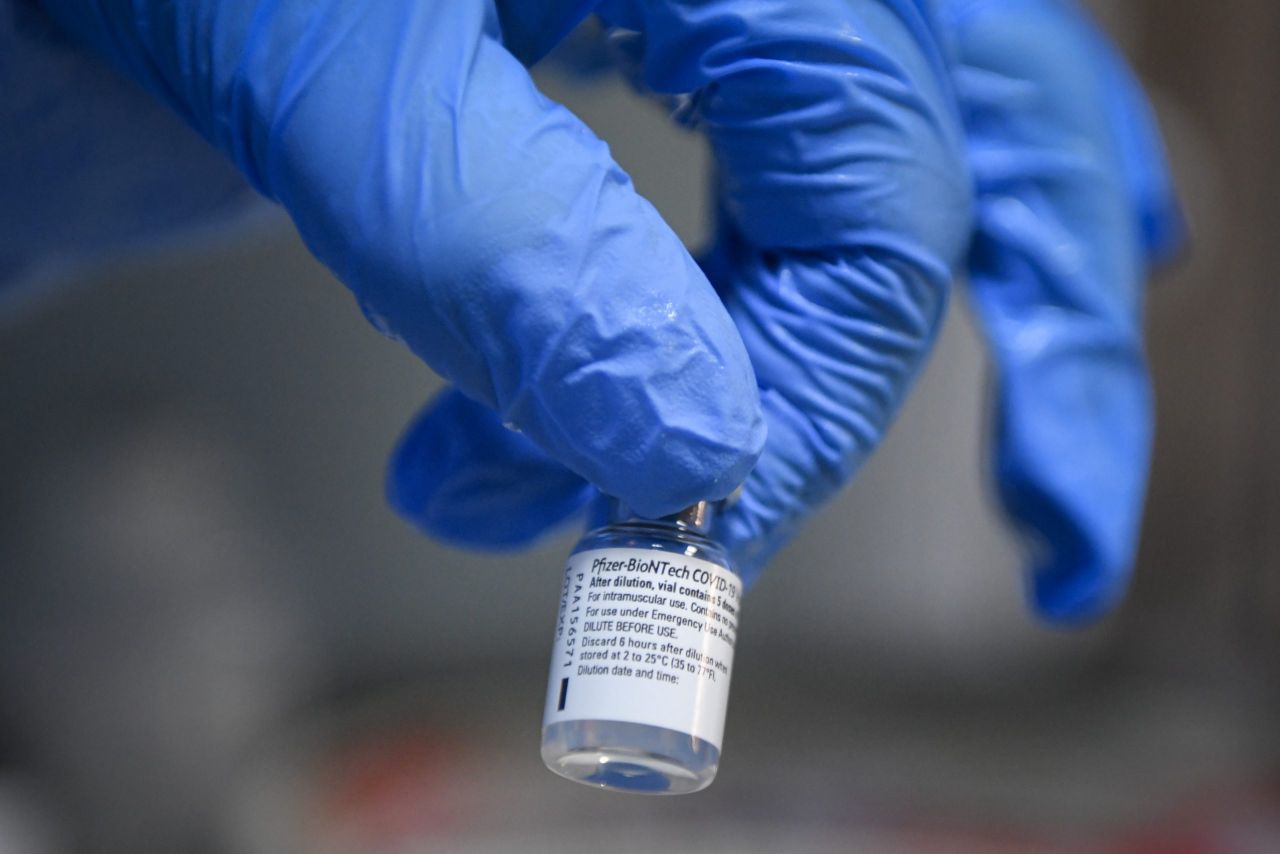Luni vor sosi aproape 10.000 de doze de vaccin anti-COVID la Cluj