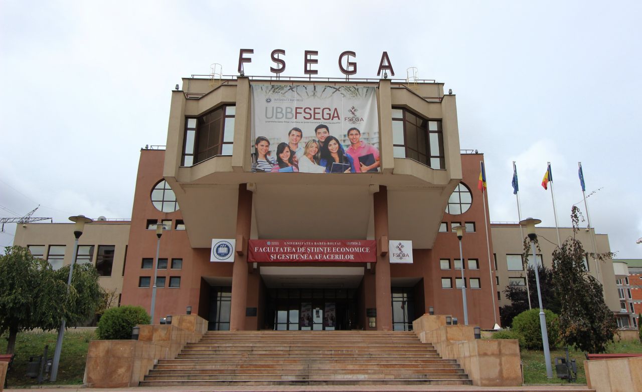Studenții de la FSEGA vor învăța online și în semestrul 2