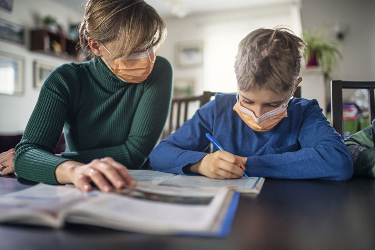 Expert în sănătate: „Verificați copilul dacă are simptome respiratorii înainte de a merge la școală” VIDEO
