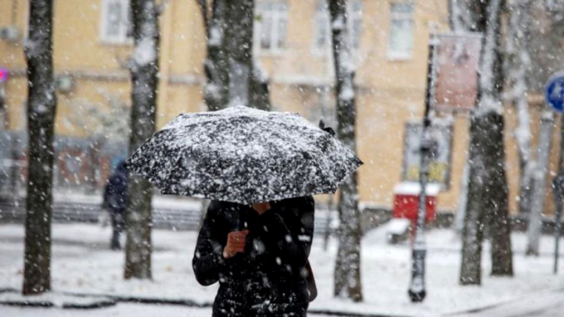 COD GALBEN de ploi și ninsori abundente la Cluj! Temperaturi extrem de scăzute în următoarele zile