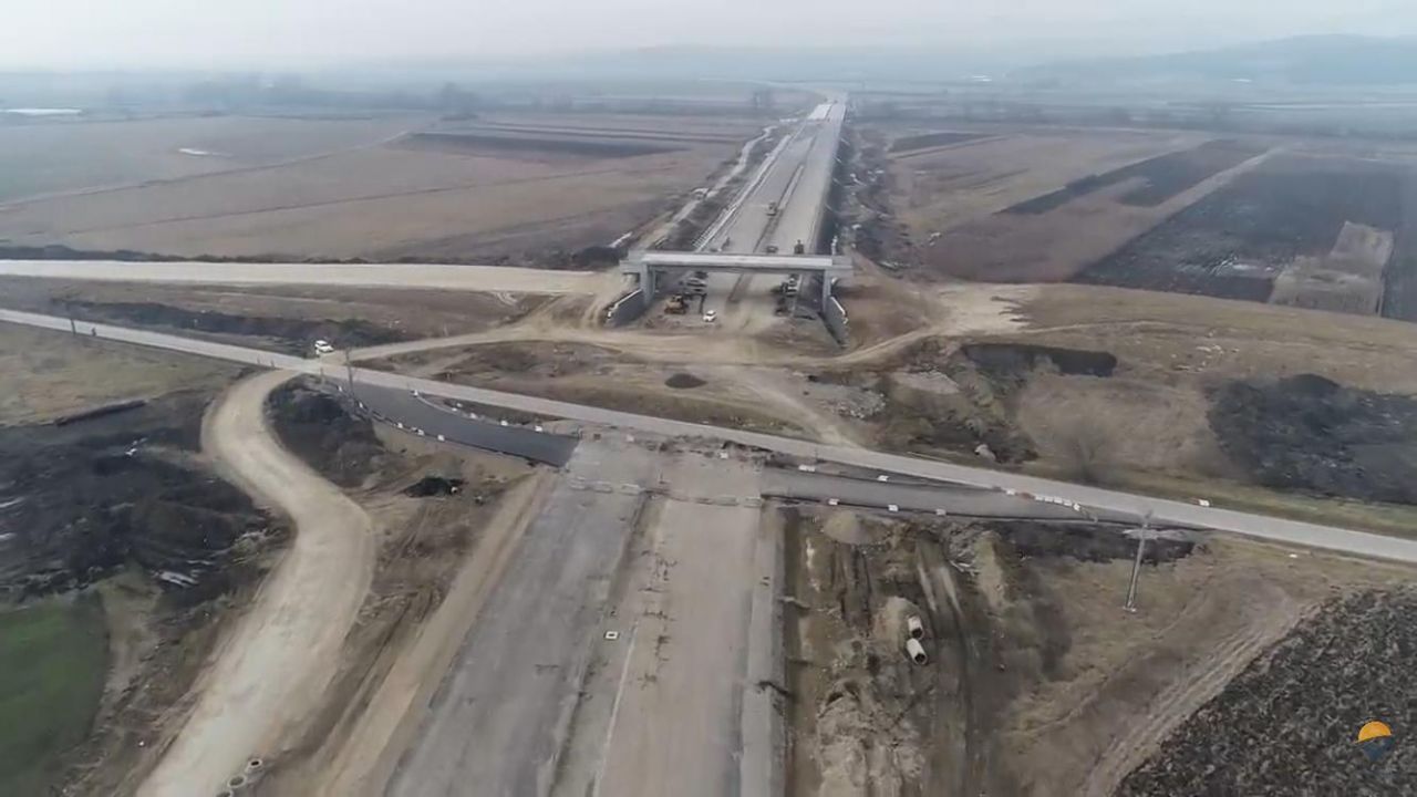 Lucrări în ritm de melc pe Autostrada A10 Sebeș - Turda. Nu vom circula nici în 2021 pe Lotul 2. VIDEO