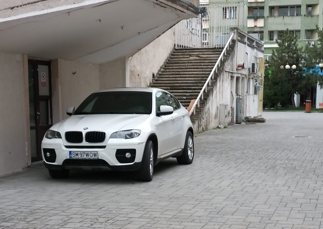 Mașină marca BMW, furată și dată în urmărire internațională. Ultima dată a fost văzută în Cluj. FOTO
