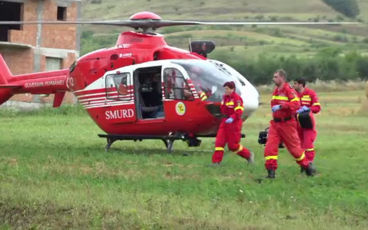 Adolescent de 17 ani a murit după ce elicopterul SMURD, trimis să îl salveze a greșit locația 