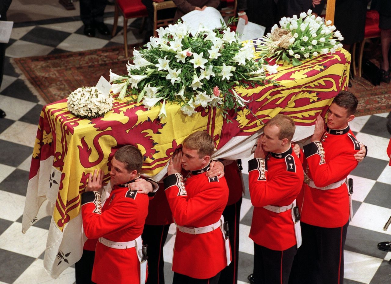 Ceremonie și onoruri militare pentru funeraliile prințului Philip