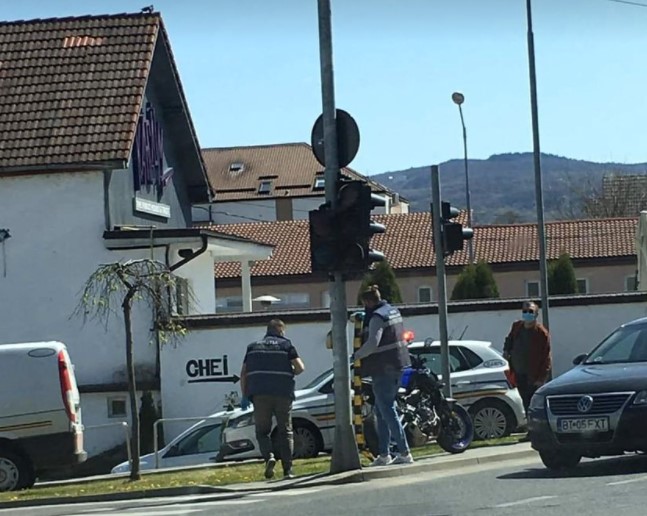 ACCIDENT în Mănăștur! Un motociclist a ajuns la SPITAL