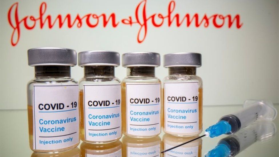 10.000 de doze de vaccin Johnson&Johnson au ajuns azi în Cluj. Unde te imunizezi cu acest vaccin?
