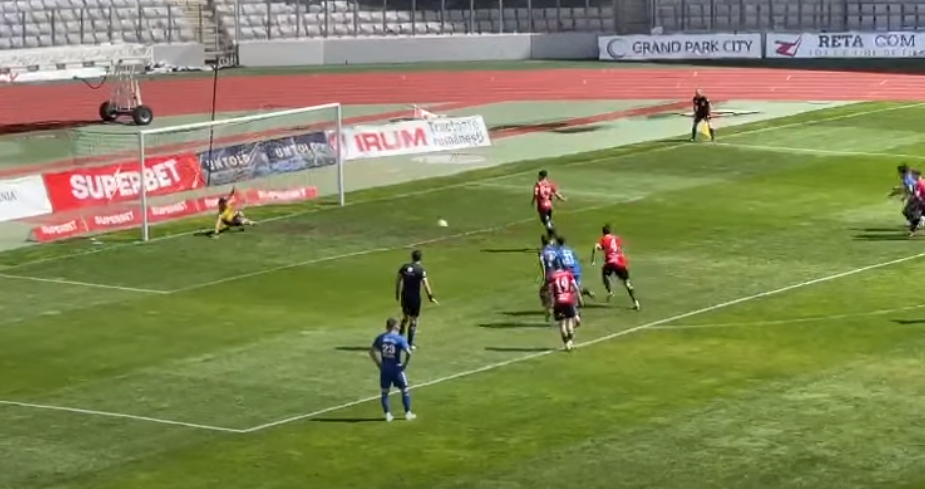 Video. Ribeiro de la “U” Cluj a bătut în cel mai penibil mod penaltyul primit în meciul cu Recea