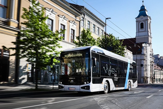 Primul autobuz electric „made in Romania” a ajuns pe străzile Clujului