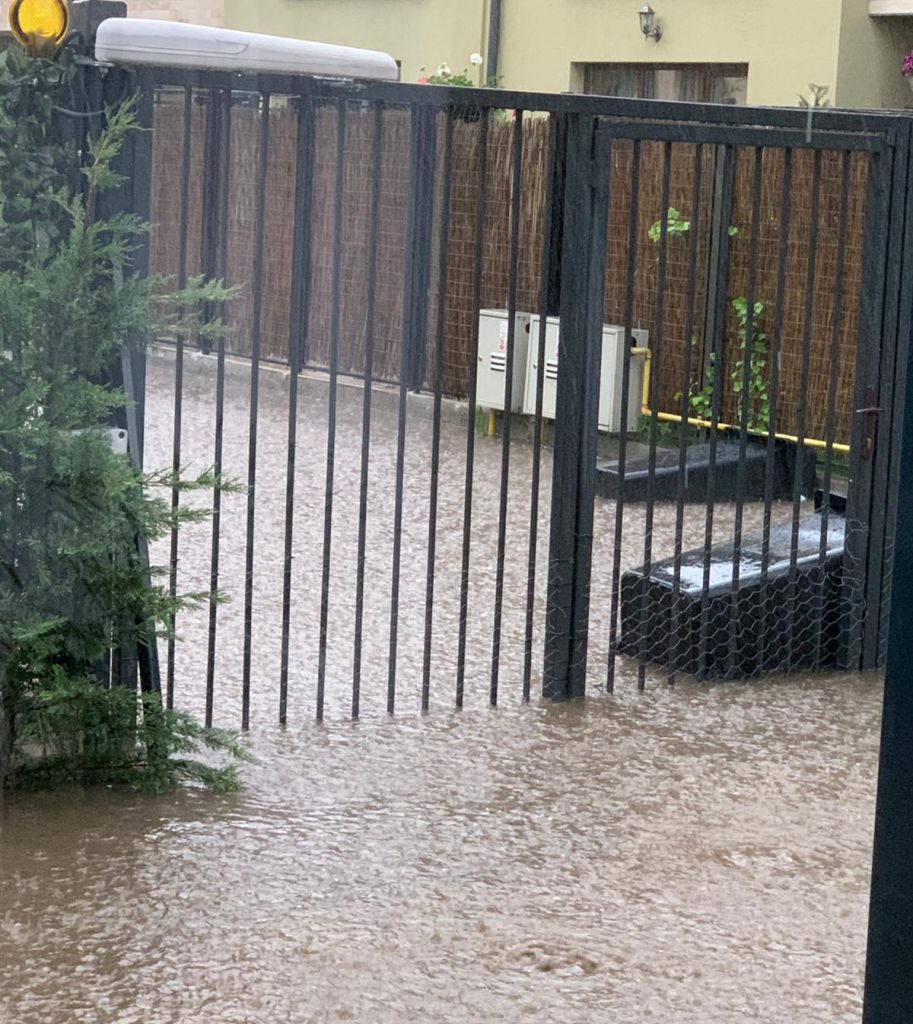 Avertizarea unui biolog din Cluj: „Vom avea cartiere inundate simultan din cauza dezvoltării imobiliare iresponsabile”