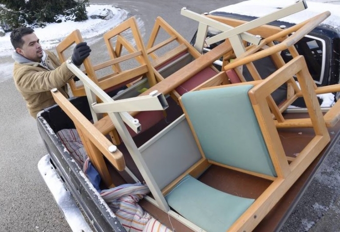 Perversion Every week island Campania de colectare a deșeurilor voluminoase continuă. Cum te poți  debarasa de mobila veche, în Cluj și Florești?