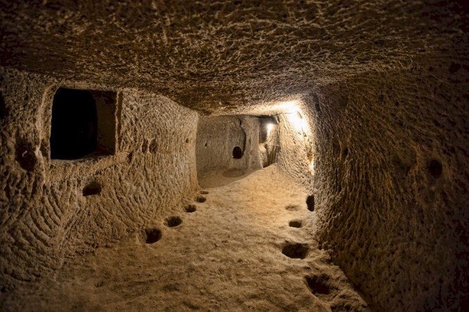 Tunelurile de sub Cluj, cât este mit și cât adevăr
