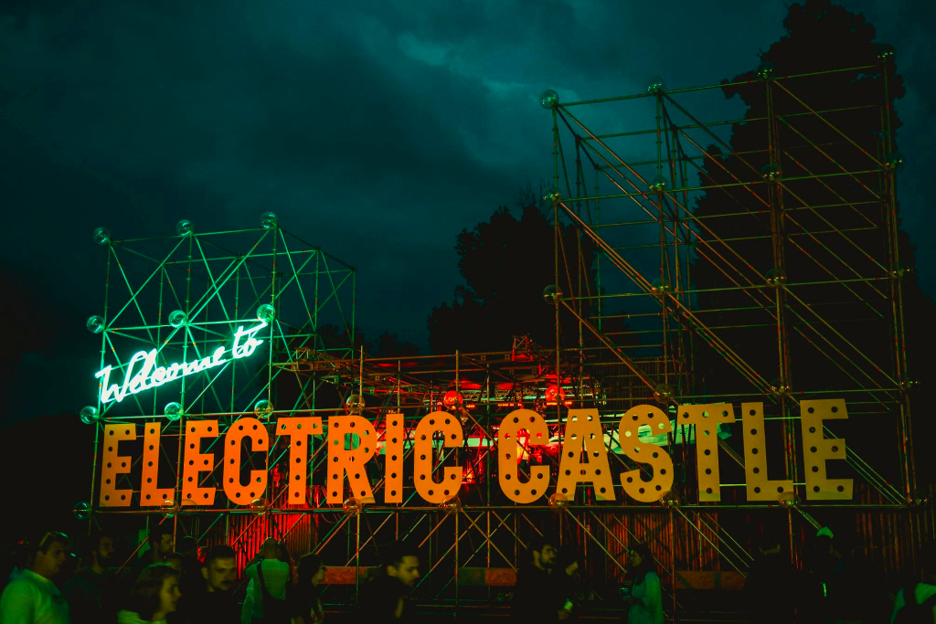 56.000 de fani au participat la Electric Castle în primele 3 zile