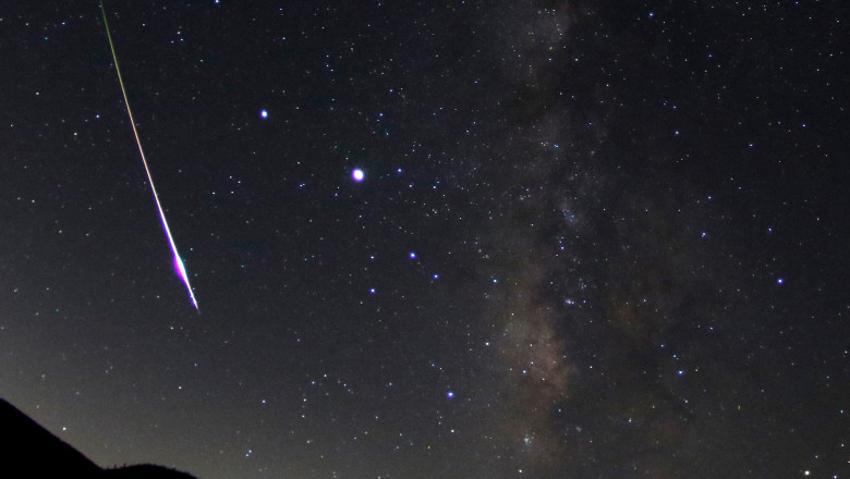 Perseide 2021,  când are loc spectaculoasa ploaie de meteoriți?