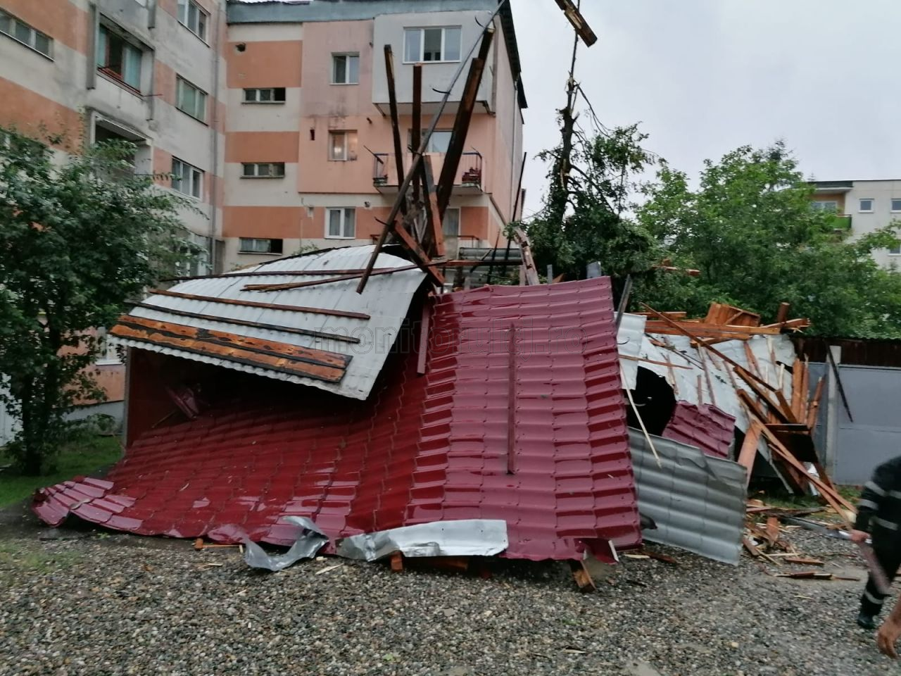 Pagube imense după furtunile din iulie, în Cluj. Guvernul va da despăgubiri