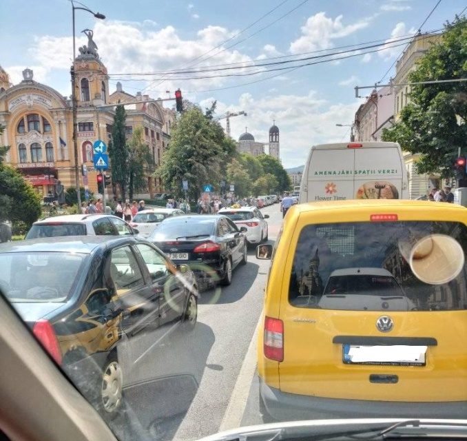 Trafic INFERNAL în Cluj-Napoca, din cauza restricțiilor de circulație. Șoferii sunt exasperați
