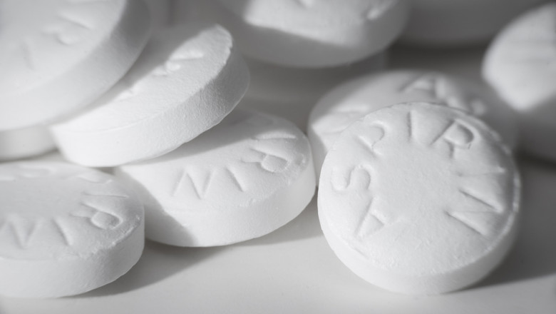 Aspirina ar putea trata cancerul la sân în stadiu avansat