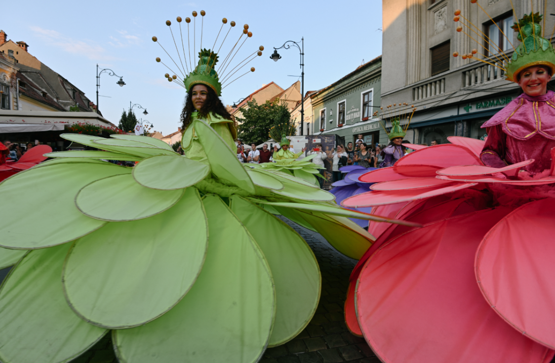 Evenimentele celei de-a patra zi a Festivalului Internațional de Teatru de la Sibiu