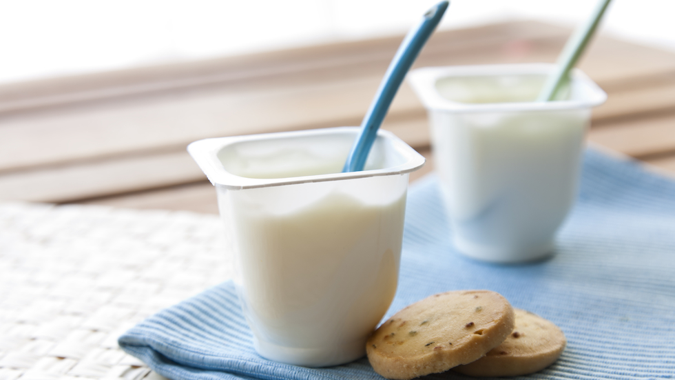 Cele mai toxice iaurturi din magazin. Consumate în cantități mari, în special de copii, cauzează probleme grave