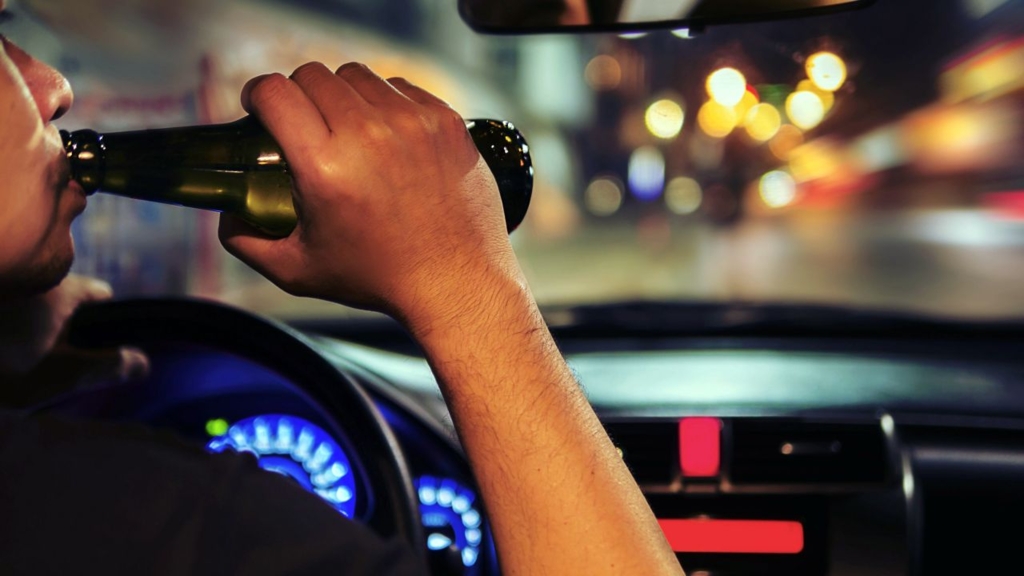 Șofer, prins BEAT la volan, în timp ce conducea pe strada Septimiu Albini din Cluj-Napoca
