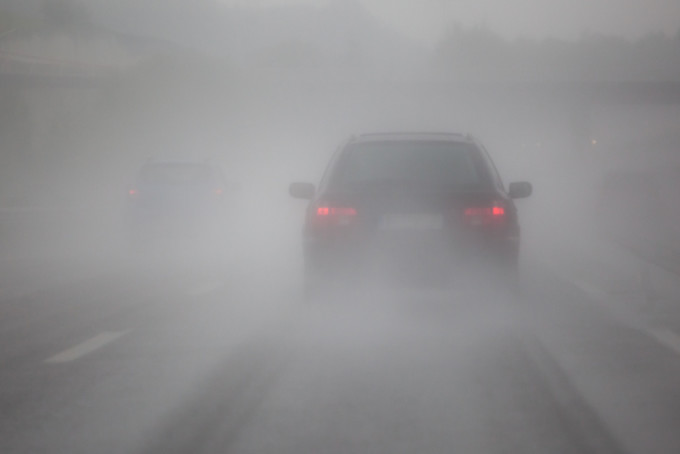 Atenție șoferi! Cod GALBEN de ceață în Cluj! Vizibilitatea, redusă sub 200 de metri