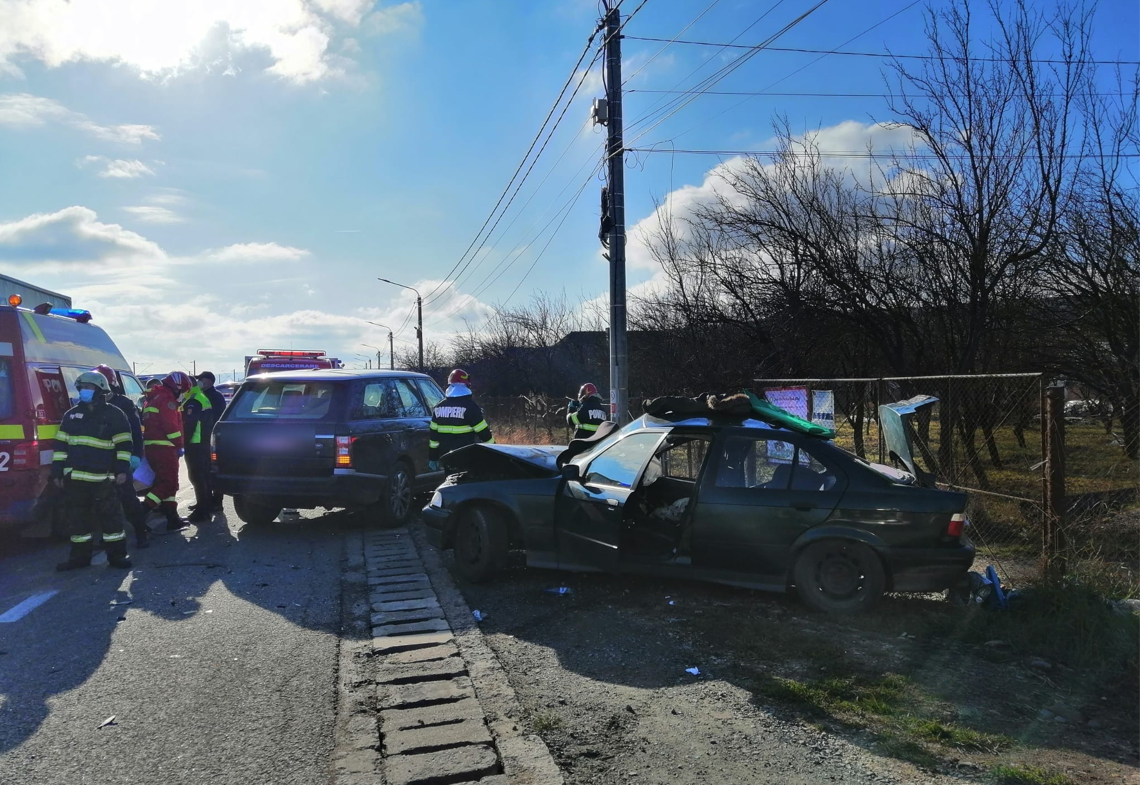 Un accident grav cu două mașini a avut loc în Jucu, județul Cluj, cu o victimă