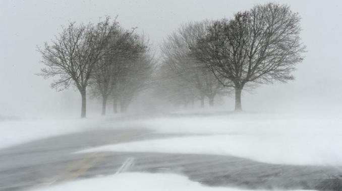 Meteorologii anunță ninsori, viscol și ceață densă în decembrie! Temperaturile scad cu 6 grade Celsius
