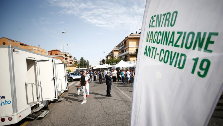 Vaccinarea devine obligatorie în Italia pentru persoanele trecute de 50 de ani