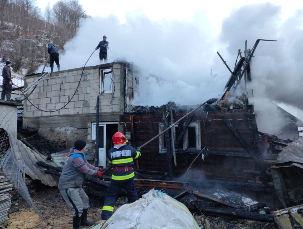 9 incendii au izbucnit în Cluj în weekend. Recomandările pompierilor pentru evitarea situațiilor de urgență