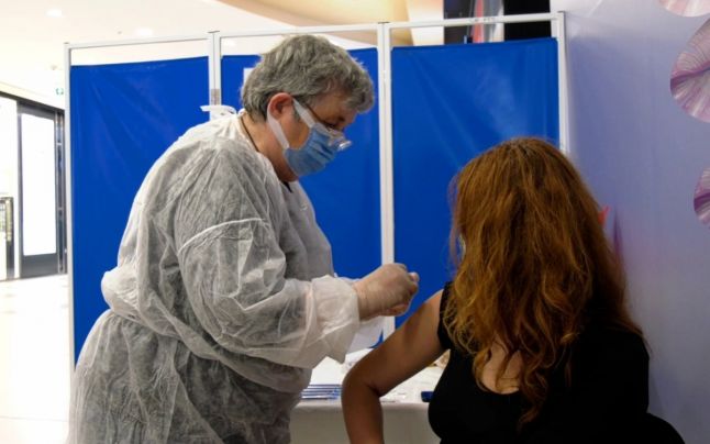 Strategia de vaccinare, un eșec. Puțin peste 4.000 de români s-au imunizat cu prima doză în ultimele 24 de ore