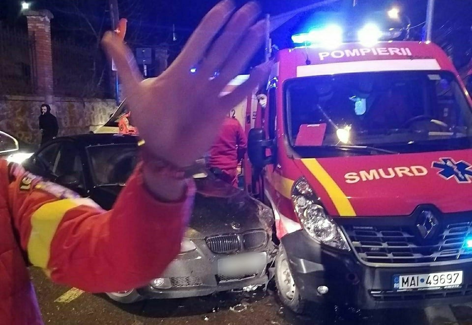 Accident cu autospeciala SMURD. Foto: Facebook/ Info Trafic Cluj-Napoca.