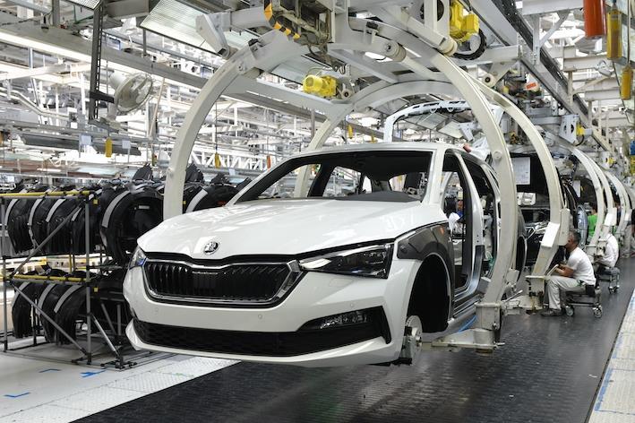 Compania auto Skoda ar fi interesată să deschidă o fabrică în județul Cluj