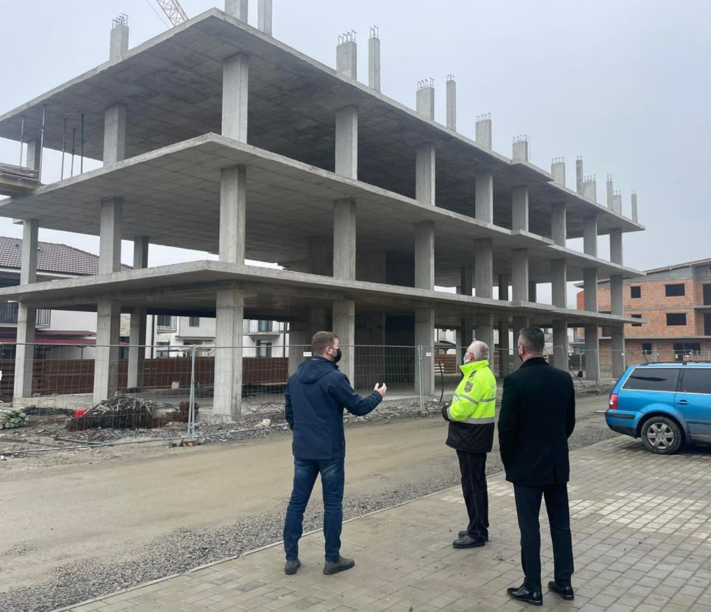 Primarul Floreștiului, în inspecție pe șantiere: Nu mai merge „și așa” în construcții