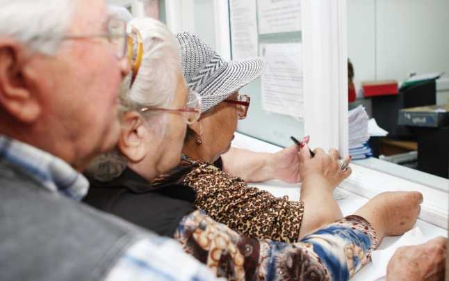 1,16 milioane de pensionari au primit indemnizație socială în 2022. Cele mai mari, în Cluj și alte două județe