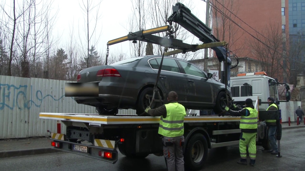 Câmpia Turzii preia modelul Clujului! Mașinile parcate ilegal vor fi ridicate