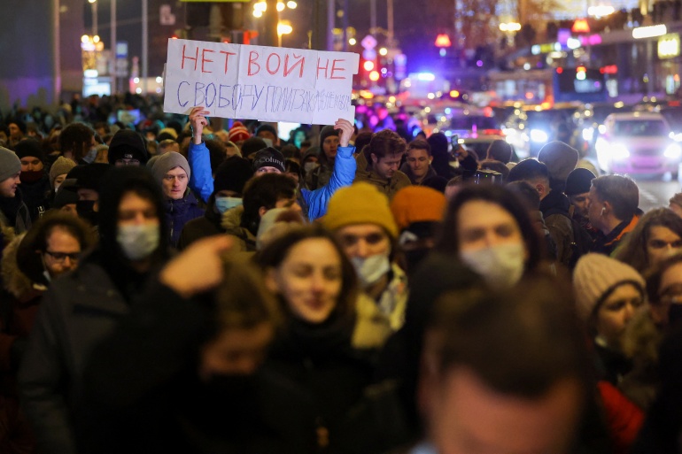 Moscova interzice protestele pro sau contra Ucrainei. Care este motivul?