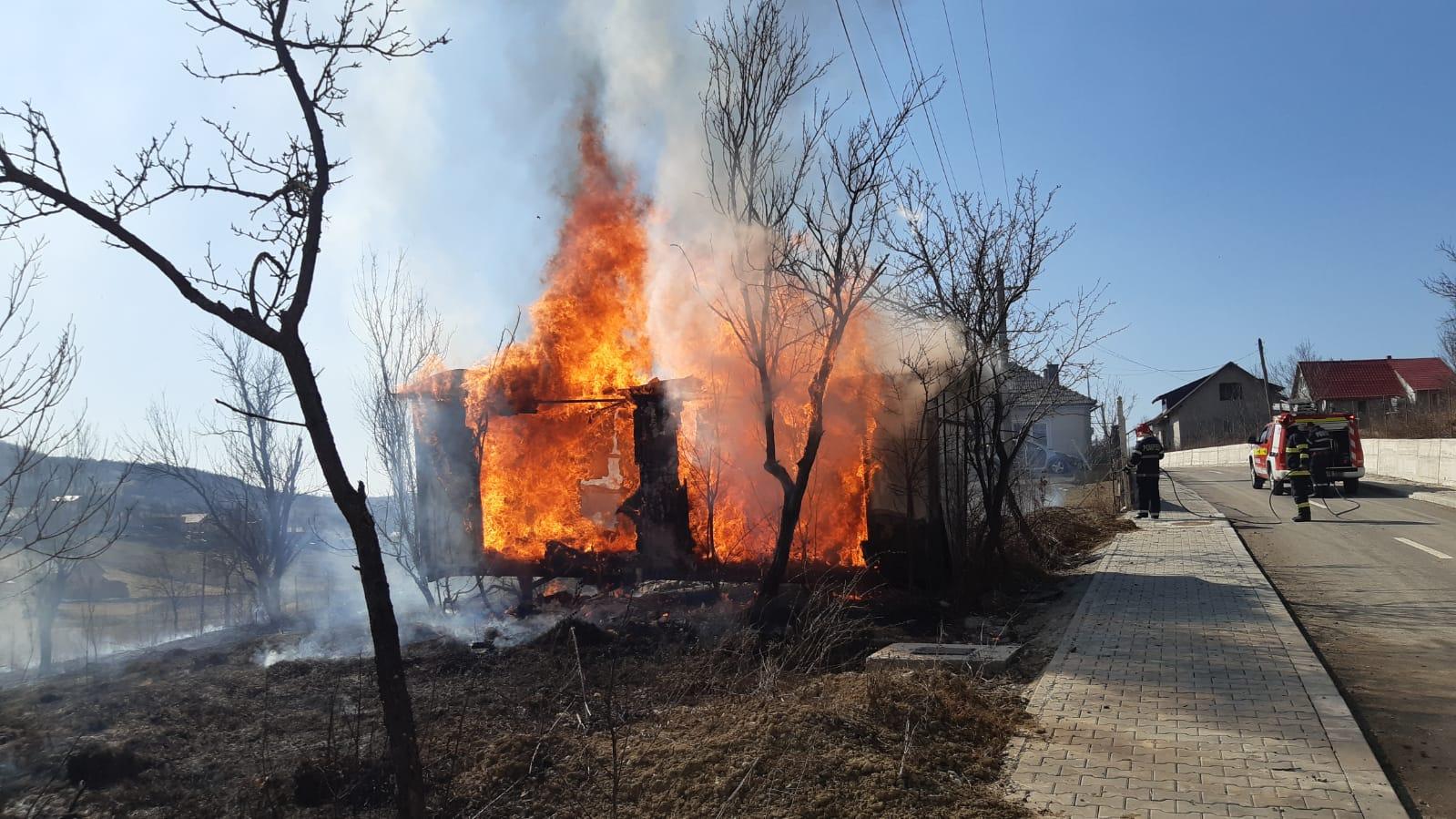 Peste 50 de incendii de vegetație în Cluj, în doar trei zile